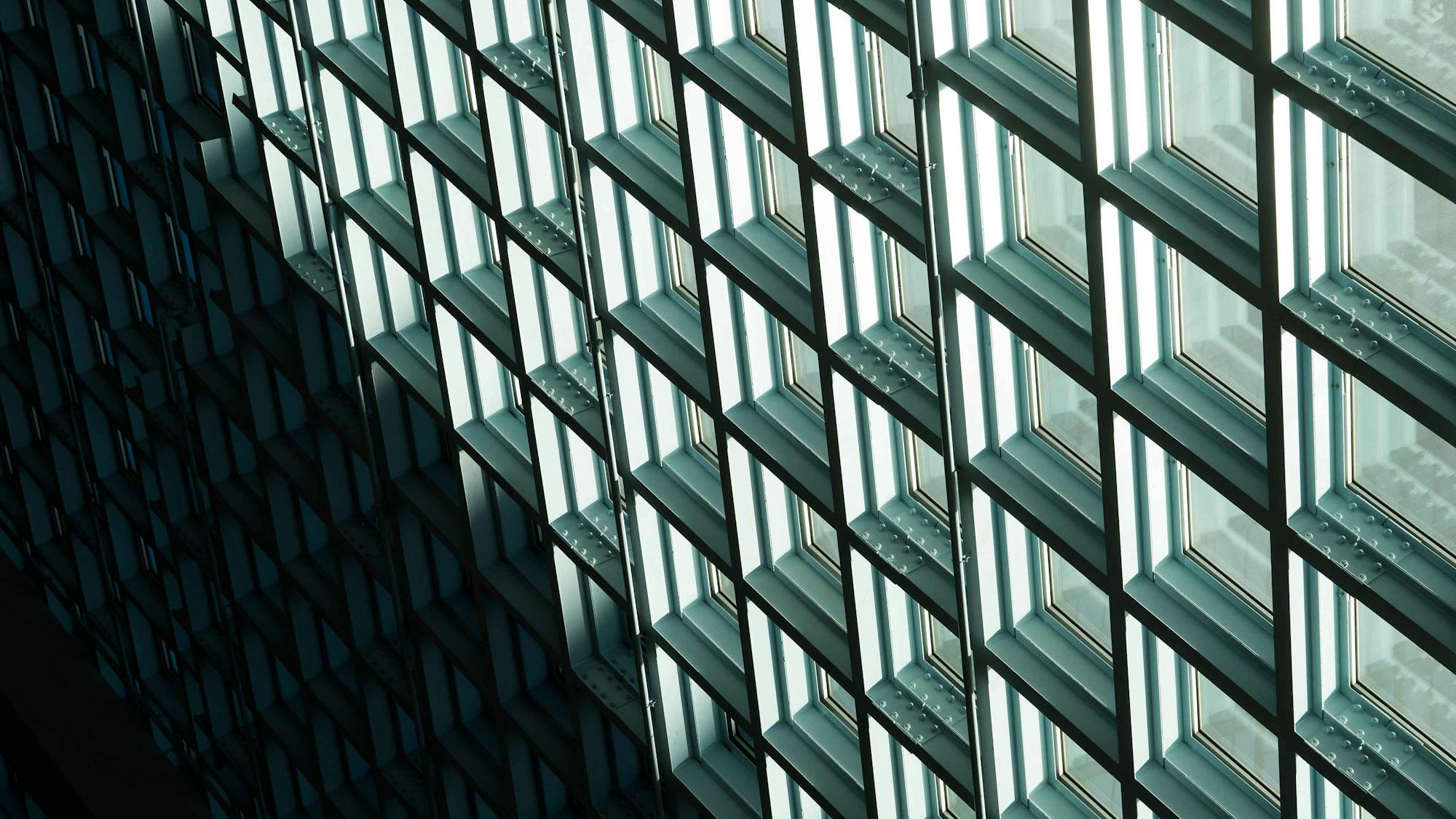 pexels-ngai-man-yan-267441-842158